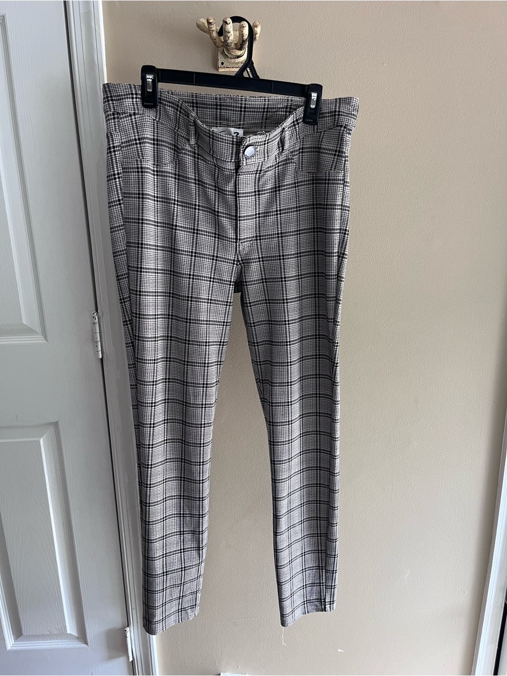 Women’s Gray Plaid Dress Pants - Modern Slim Fit
